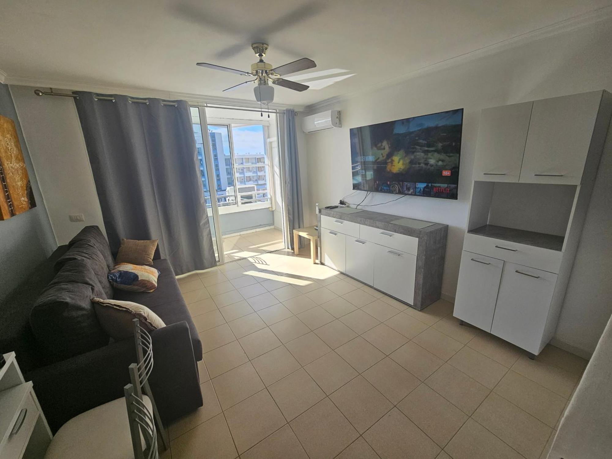 Cozy Studio, Aircon And 3 Pools ซานมิเกลเดียโบนา ภายนอก รูปภาพ